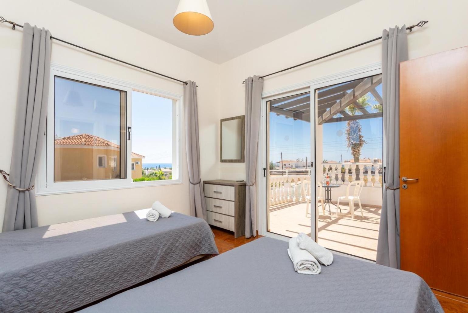 Queens Paradise 1 Peyia Exterior foto
